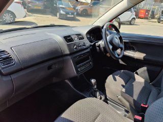 /photos/11907/033f9db6-a498-4d20-963a-5e0f0532cdb3_i320x240.jpg