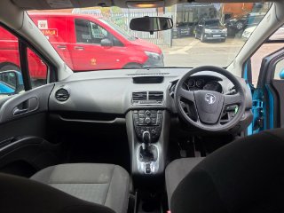 /photos/11907/4e7e73d9-4572-42c8-8fe3-cd9171250c18_i320x240.jpg