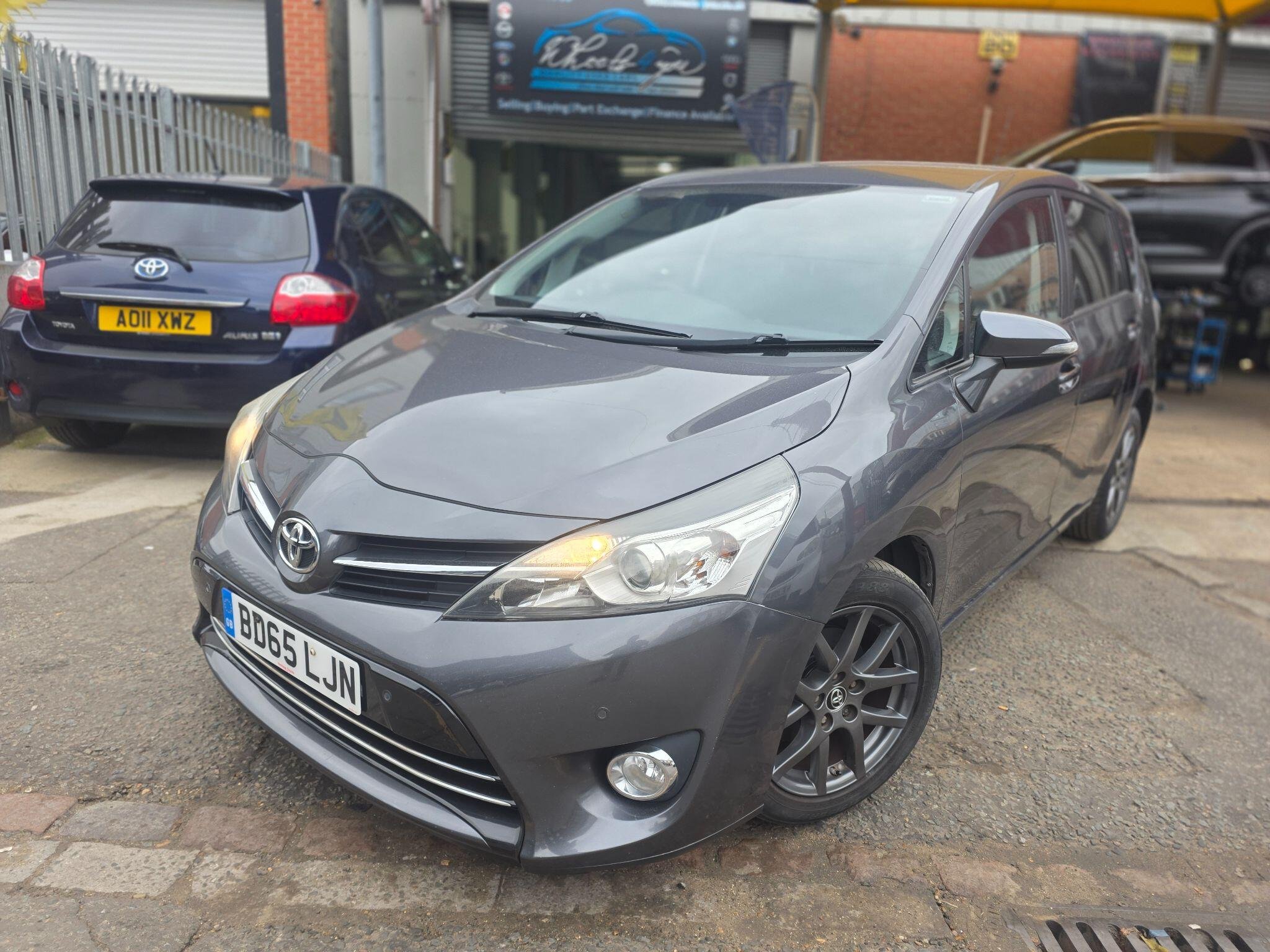 2015 Toyota Verso