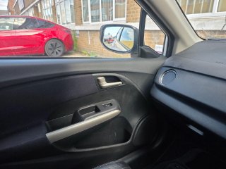 /photos/11907/60b79ea8-fc0e-44c9-bd8a-96dc137bc3a3_i320x240.jpg