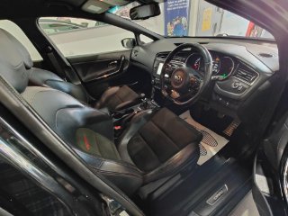 /photos/11907/6e22a8c4-c5d8-43be-8b39-ebb3ce342fbe_i320x240.jpg